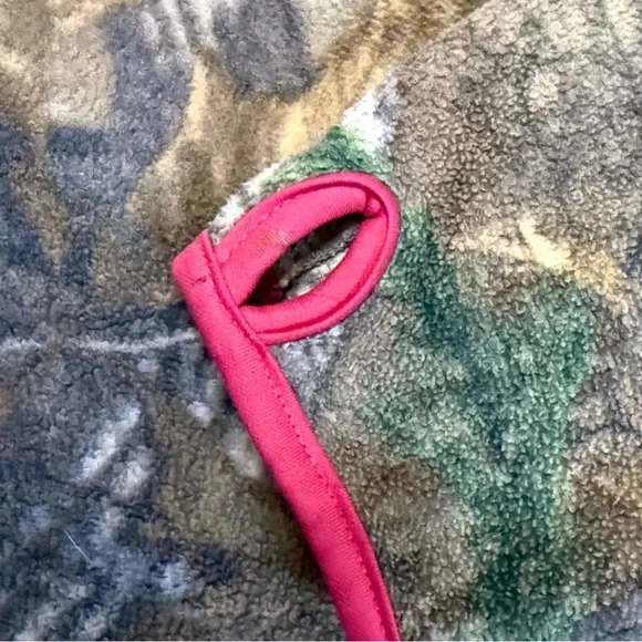 Realtree girls fleece jacket camo with pink trim XL 14-16 GUC - Picture 3 of 6